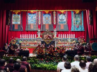 Thaye Dorje, His Holiness the 17th Gyalwa Karmapa, visits Karma Kagyu Buddhist Centre (KKBC) in Singapore, 2025. Photo: Tokpa Korlo.
