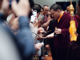 Thaye Dorje, His Holiness the 17th Gyalwa Karmapa, visits Karma Kagyu Buddhist Centre (KKBC) in Singapore, 2025. Photo: Tokpa Korlo.