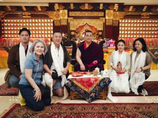 Thaye Dorje, His Holiness the 17th Gyalwa Karmapa, visits Karma Kagyu Buddhist Centre (KKBC) in Singapore, 2025. Photo: Tokpa Korlo.