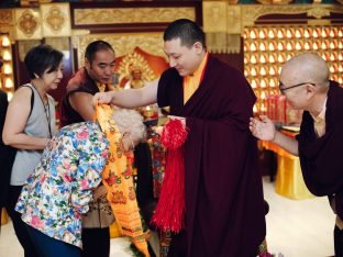 Thaye Dorje, His Holiness the 17th Gyalwa Karmapa, visits Karma Kagyu Buddhist Centre (KKBC) in Singapore, 2025. Photo: Tokpa Korlo.