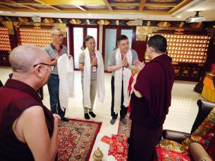 Thaye Dorje, His Holiness the 17th Gyalwa Karmapa, visits Karma Kagyu Buddhist Centre (KKBC) in Singapore, 2025. Photo: Tokpa Korlo.