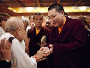 Thaye Dorje, His Holiness the 17th Gyalwa Karmapa, visits Karma Kagyu Buddhist Centre (KKBC) in Singapore, 2025. Photo: Tokpa Korlo.