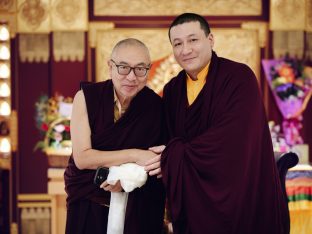 Thaye Dorje, His Holiness the 17th Gyalwa Karmapa, visits Karma Kagyu Buddhist Centre (KKBC) in Singapore, 2025. Photo: Tokpa Korlo.