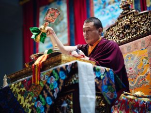 Thaye Dorje, His Holiness the 17th Gyalwa Karmapa, visits Karma Kagyu Buddhist Centre (KKBC) in Singapore, 2025. Photo: Tokpa Korlo.
