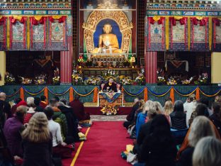 Thaye Dorje, His Holiness the 17th Gyalwa Karmapa, taught at the Public Meditation Course at the Karmapa International Buddhist Institute, 2025. Photo: Tokpa Korlo