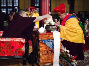 Thaye Dorje, His Holiness the 17th Gyalwa Karmapa, taught at the Public Meditation Course at the Karmapa International Buddhist Institute, 2025. Photo: Tokpa Korlo