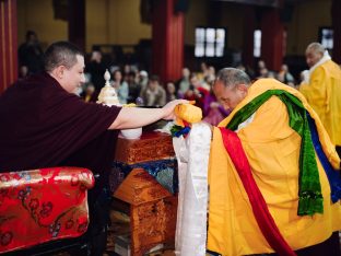 Thaye Dorje, His Holiness the 17th Gyalwa Karmapa, taught at the Public Meditation Course at the Karmapa International Buddhist Institute, 2025. Photo: Tokpa Korlo