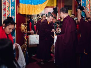 Thaye Dorje, His Holiness the 17th Gyalwa Karmapa, taught at the Public Meditation Course at the Karmapa International Buddhist Institute, 2025. Photo: Tokpa Korlo