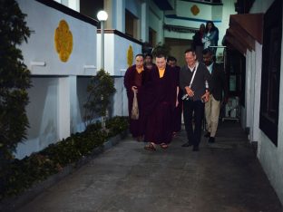 Thaye Dorje, His Holiness the 17th Gyalwa Karmapa, taught at the Public Meditation Course at the Karmapa International Buddhist Institute, 2025. Photo: Tokpa Korlo