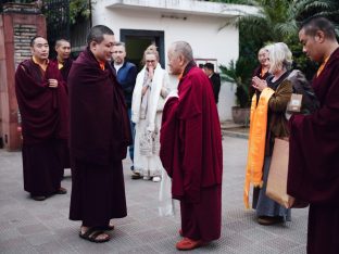 Thaye Dorje, His Holiness the 17th Gyalwa Karmapa, taught at the Public Meditation Course at the Karmapa International Buddhist Institute, 2025. Photo: Tokpa Korlo