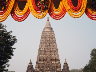 Thaye Dorje, His Holiness the 17th Gyalwa Karmapa, presided over the 23rd Kagyu Monlam at Bodh Gaya, in 2025. Photo: Tokpa Korlo.