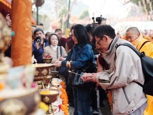 Thaye Dorje, His Holiness the 17th Gyalwa Karmapa, presided over the 23rd Kagyu Monlam at Bodh Gaya, in 2025. Photo: Tokpa Korlo.
