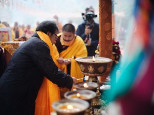 Thaye Dorje, His Holiness the 17th Gyalwa Karmapa, presided over the 23rd Kagyu Monlam at Bodh Gaya, in 2025. Photo: Tokpa Korlo.