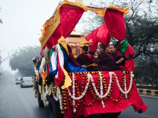 Thaye Dorje, His Holiness the 17th Gyalwa Karmapa, receives the Kudung of his father, the eminent spiritual master His Eminence the 3rd Jamgon Ju Mipham Namgyal Gyatso Tshojung Gyepe Dorje, at the Karmapa International Buddhist Institute in New Delhi. Photo: Tokpa Korlo.