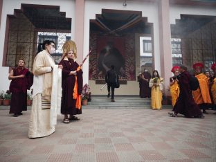 Thaye Dorje, His Holiness the 17th Gyalwa Karmapa, receives the Kudung of his father, the eminent spiritual master His Eminence the 3rd Jamgon Ju Mipham Namgyal Gyatso Tshojung Gyepe Dorje, at the Karmapa International Buddhist Institute in New Delhi. Photo: Tokpa Korlo.