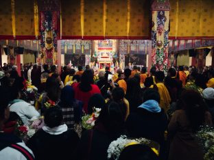 Thaye Dorje, His Holiness the 17th Gyalwa Karmapa, receives the Kudung of his father, the eminent spiritual master His Eminence the 3rd Jamgon Ju Mipham Namgyal Gyatso Tshojung Gyepe Dorje, at the Karmapa International Buddhist Institute in New Delhi. Photo: Tokpa Korlo.