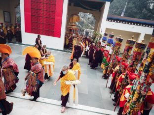 Thaye Dorje, His Holiness the 17th Gyalwa Karmapa, receives the Kudung of his father, the eminent spiritual master His Eminence the 3rd Jamgon Ju Mipham Namgyal Gyatso Tshojung Gyepe Dorje, at the Karmapa International Buddhist Institute in New Delhi. Photo: Tokpa Korlo.