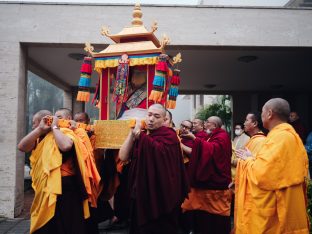 Thaye Dorje, His Holiness the 17th Gyalwa Karmapa, receives the Kudung of his father, the eminent spiritual master His Eminence the 3rd Jamgon Ju Mipham Namgyal Gyatso Tshojung Gyepe Dorje, at the Karmapa International Buddhist Institute in New Delhi. Photo: Tokpa Korlo.