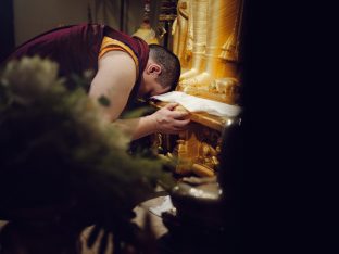 Thaye Dorje, His Holiness the 17th Gyalwa Karmapa, presided over the 23rd Kagyu Monlam at Bodh Gaya, in 2025. Photo: Tokpa Korlo.