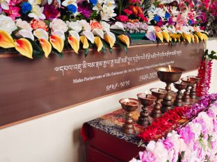 Pujas for His Eminence the 3rd Jamgon Ju Mipham Namgyal Gyatso Tshojung Gyepe Dorje, presided over by Thaye Dorje, His Holiness the 17th Gyalwa Karmapa. Photo: Tokpa Korlo.