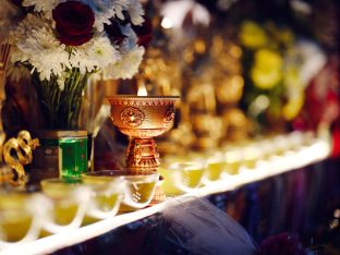 Pujas for His Eminence the 3rd Jamgon Ju Mipham Namgyal Gyatso Tshojung Gyepe Dorje, presided over by Thaye Dorje, His Holiness the 17th Gyalwa Karmapa. Photo: Tokpa Korlo.