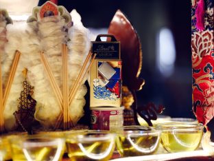 Pujas for His Eminence the 3rd Jamgon Ju Mipham Namgyal Gyatso Tshojung Gyepe Dorje, presided over by Thaye Dorje, His Holiness the 17th Gyalwa Karmapa. Photo: Tokpa Korlo.