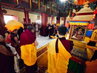The cremation ceremony for His Eminence Mipham Namgyal Gyatso Tshojung Gyepe Dorje took place at the Karmapa International Buddhist Institute, Feb 2026. Photo: Tokpa Korlo.