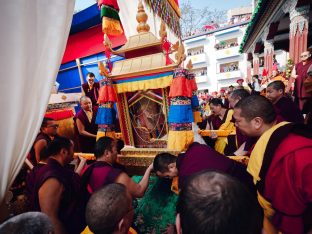 The cremation ceremony for His Eminence Mipham Namgyal Gyatso Tshojung Gyepe Dorje took place at the Karmapa International Buddhist Institute, Feb 2026. Photo: Tokpa Korlo.