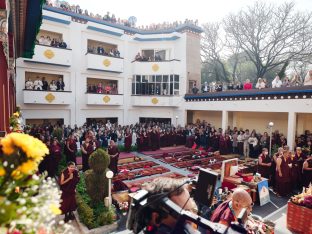 The cremation ceremony for His Eminence Mipham Namgyal Gyatso Tshojung Gyepe Dorje took place at the Karmapa International Buddhist Institute, Feb 2026. Photo: Tokpa Korlo.