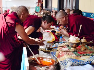The cremation ceremony for His Eminence Mipham Namgyal Gyatso Tshojung Gyepe Dorje took place at the Karmapa International Buddhist Institute, Feb 2026. Photo: Tokpa Korlo.