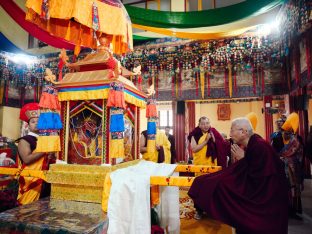 The cremation ceremony for His Eminence Mipham Namgyal Gyatso Tshojung Gyepe Dorje took place at the Karmapa International Buddhist Institute, Feb 2026. Photo: Tokpa Korlo.