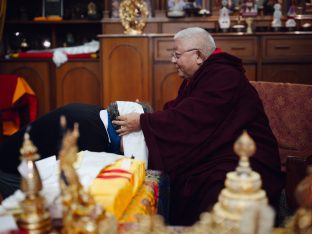 The cremation ceremony for His Eminence Mipham Namgyal Gyatso Tshojung Gyepe Dorje took place at the Karmapa International Buddhist Institute, Feb 2026. Photo: Tokpa Korlo.