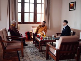 The cremation ceremony for His Eminence Mipham Namgyal Gyatso Tshojung Gyepe Dorje took place at the Karmapa International Buddhist Institute, Feb 2026. Photo: Tokpa Korlo.