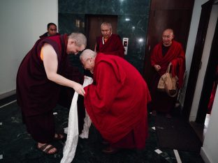 The cremation ceremony for His Eminence Mipham Namgyal Gyatso Tshojung Gyepe Dorje took place at the Karmapa International Buddhist Institute, Feb 2026. Photo: Tokpa Korlo.