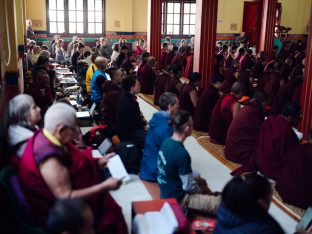 The cremation ceremony for His Eminence Mipham Namgyal Gyatso Tshojung Gyepe Dorje took place at the Karmapa International Buddhist Institute, Feb 2026. Photo: Tokpa Korlo.