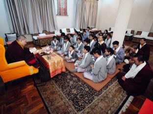 The cremation ceremony for His Eminence Mipham Namgyal Gyatso Tshojung Gyepe Dorje took place at the Karmapa International Buddhist Institute, Feb 2026. Photo: Tokpa Korlo.