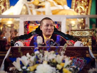 Thaye Dorje, His Holiness the 17th Gyalwa Karmapa, bestowed teachings and empowerments at the Karmapa Public Course at KIBI, March 2026. Photo: Tokpa Korlo.