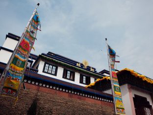 Thaye Dorje, His Holiness the 17th Gyalwa Karmapa, bestowed teachings and empowerments at the Karmapa Public Course at KIBI, March 2026. Photo: Tokpa Korlo.