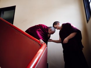 Thaye Dorje, His Holiness the 17th Gyalwa Karmapa, bestowed teachings and empowerments at the Karmapa Public Course at KIBI, March 2026. Photo: Tokpa Korlo.