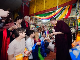Thaye Dorje, His Holiness the 17th Gyalwa Karmapa, bestowed teachings and empowerments at the Karmapa Public Course at KIBI, March 2026. Photo: Tokpa Korlo.