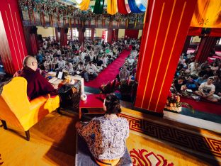 Thaye Dorje, His Holiness the 17th Gyalwa Karmapa, bestowed teachings and empowerments at the Karmapa Public Course at KIBI, March 2026. Photo: Tokpa Korlo.