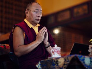 Thaye Dorje, His Holiness the 17th Gyalwa Karmapa, bestowed teachings and empowerments at the Karmapa Public Course at KIBI, March 2026. Photo: Tokpa Korlo.