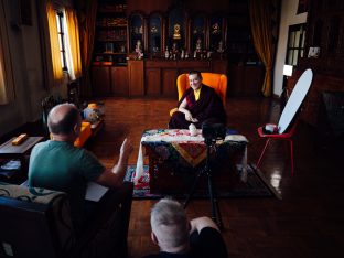 Thaye Dorje, His Holiness the 17th Gyalwa Karmapa, bestowed teachings and empowerments at the Karmapa Public Course at KIBI, March 2026. Photo: Tokpa Korlo.