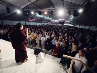 Thaye Dorje, His Holiness the 17th Gyalwa Karmapa, visits the Europe Centre to pay his respects to the late Lama Ole Nydahl.