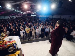 Thaye Dorje, His Holiness the 17th Gyalwa Karmapa, visits the Europe Centre to pay his respects to the late Lama Ole Nydahl.