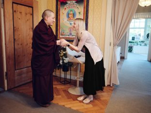 Thaye Dorje, His Holiness the 17th Gyalwa Karmapa, visits the Europe Centre to pay his respects to the late Lama Ole Nydahl.