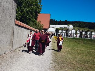 Thaye Dorje, His Holiness the 17th Gyalwa Karmapa, visits the Europe Centre to pay his respects to the late Lama Ole Nydahl.