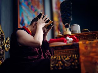 Thaye Dorje, His Holiness the 17th Gyalwa Karmapa, visits Karma Norbuling Buddhist Centre, Bukit Mertajam, Malaysia. Photo: Tokpa Korlo.