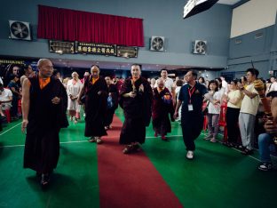 Thaye Dorje, His Holiness the 17th Gyalwa Karmapa, visits Karma Norbuling Buddhist Centre, Bukit Mertajam, Malaysia. Photo: Tokpa Korlo.