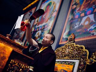 Thaye Dorje, His Holiness the 17th Gyalwa Karmapa, visits Karma Norbuling Buddhist Centre, Bukit Mertajam, Malaysia. Photo: Tokpa Korlo.
